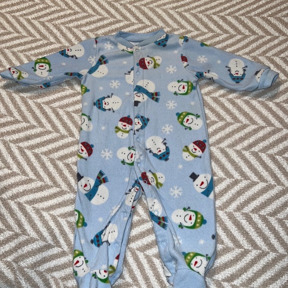 Carter's Other - Carters baby 9 months snowman button up sleeper footie